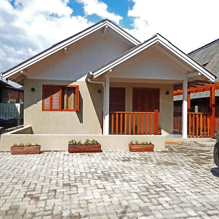 Flats Ouro Gramado Localizado A 900 Metros Da Entrada Do Centro De Gramado Apartment Екстериор снимка
